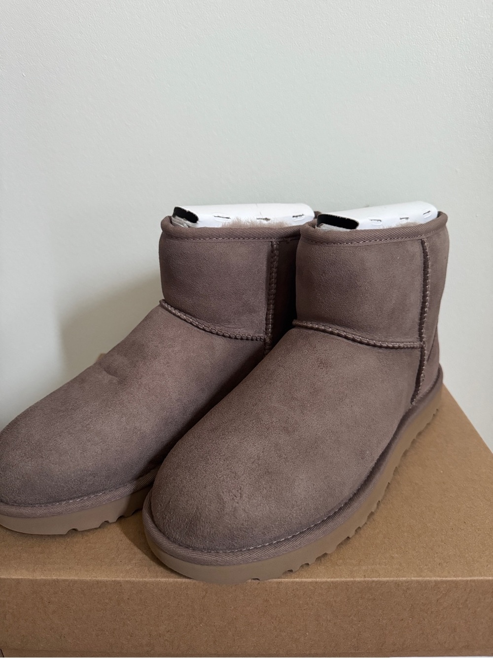 UGG Classic Mini II Boots in Chestnut Brown